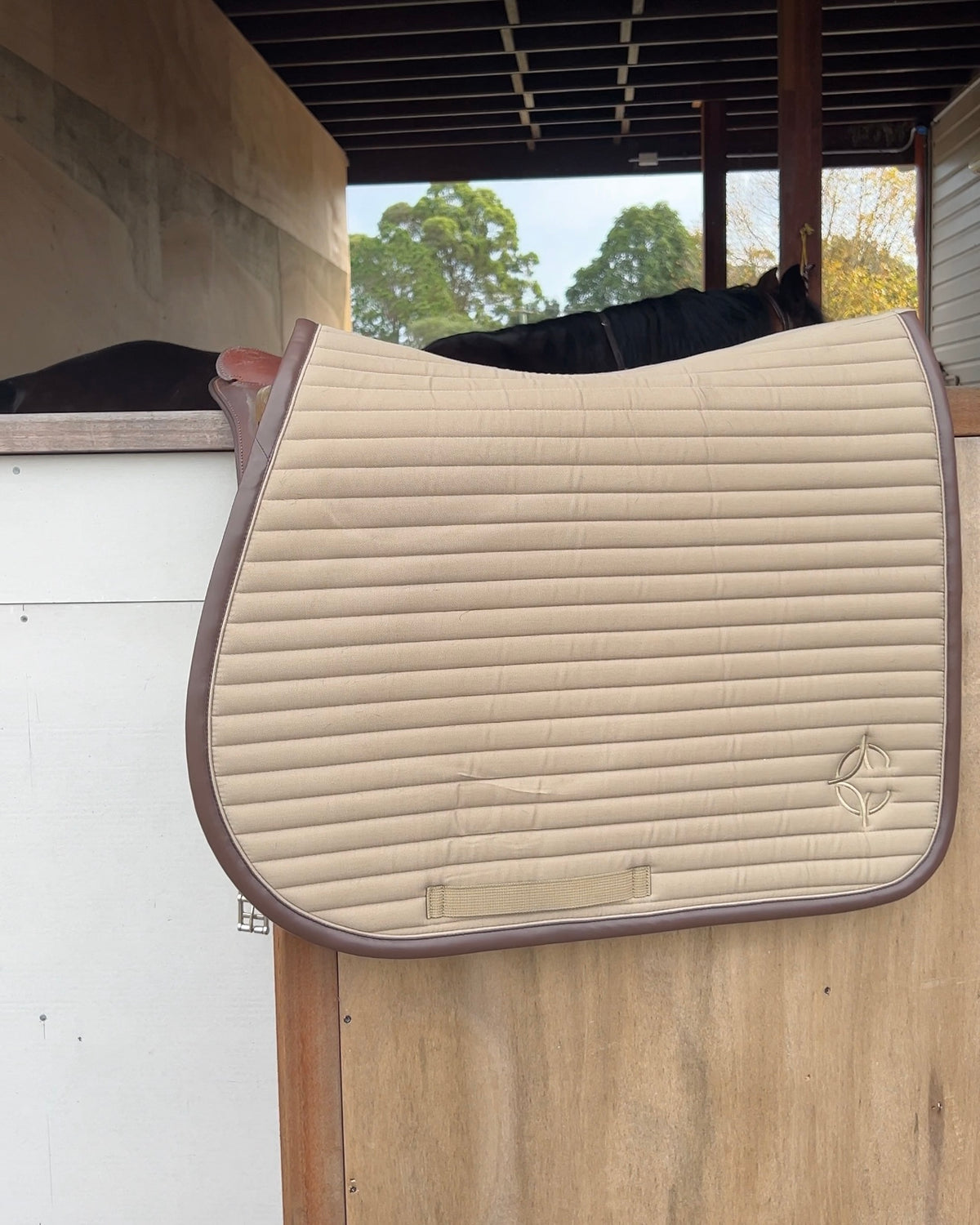 Oak Saddle Pad Jump